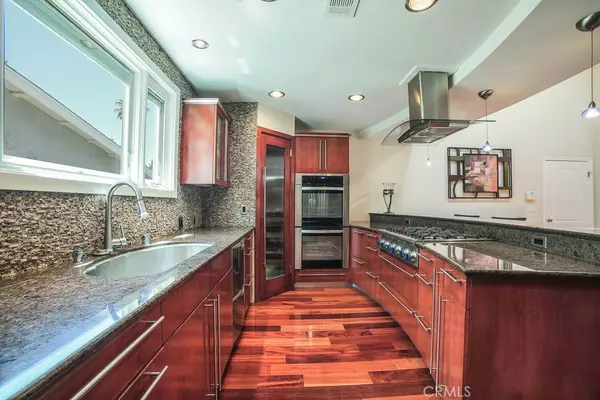 12818 Meadowlark AVE, Granada Hills, CA 91344