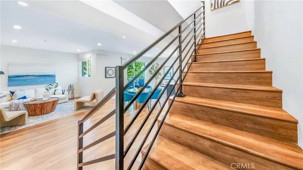 17158 Chatsworth ST #4, Granada Hills, CA 91344