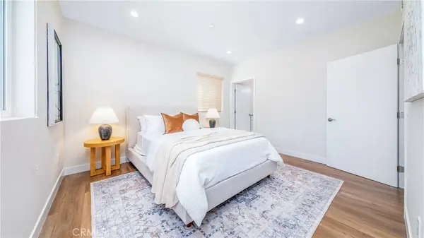 17158 Chatsworth ST #4, Granada Hills, CA 91344