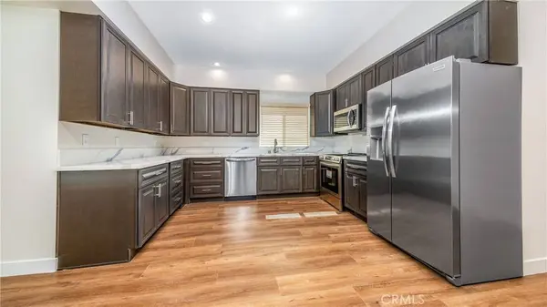 17158 Chatsworth ST #4, Granada Hills, CA 91344