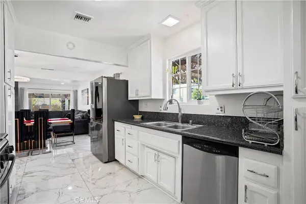 9021 Oneida AVE, Sun Valley, CA 91352