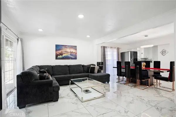 9021 Oneida AVE, Sun Valley, CA 91352