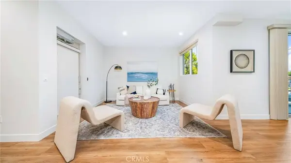 17158 Chatsworth ST #1, Granada Hills, CA 91344