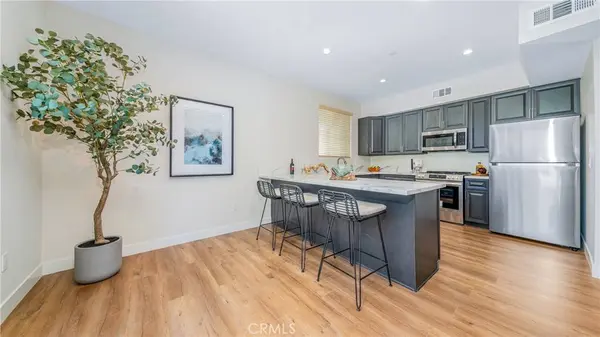 17158 Chatsworth ST #1, Granada Hills, CA 91344