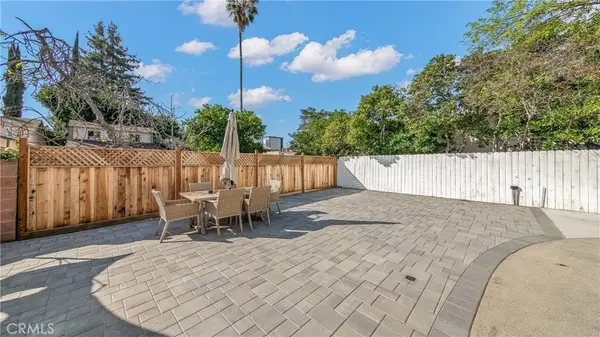 13633 Delano ST, Valley Glen, CA 91401