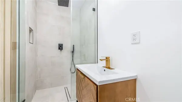 13633 Delano ST, Valley Glen, CA 91401