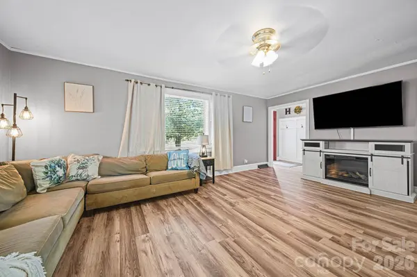 823 Great Falls HWY, Chester, SC 29706