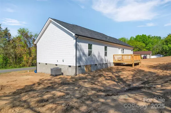 504 Christopher LN, Chester, SC 29706