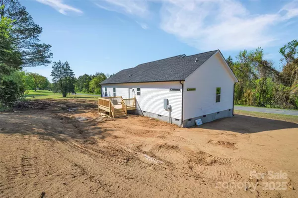 504 Christopher LN, Chester, SC 29706