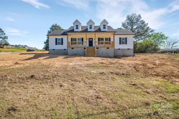504 Christopher LN, Chester, SC 29706