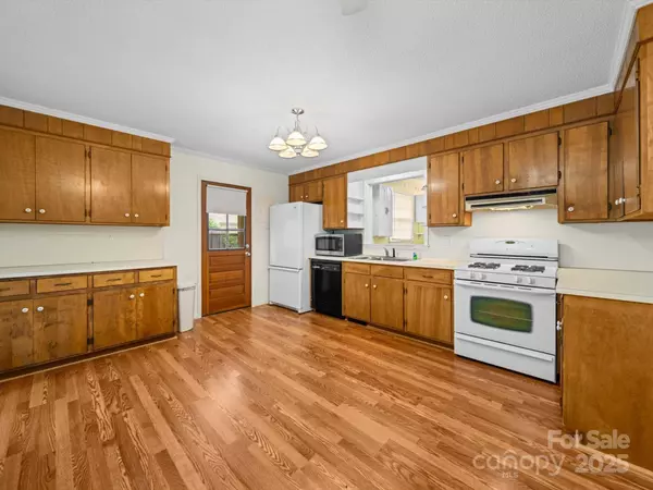 1830 Huntington PL, Rock Hill, SC 29732