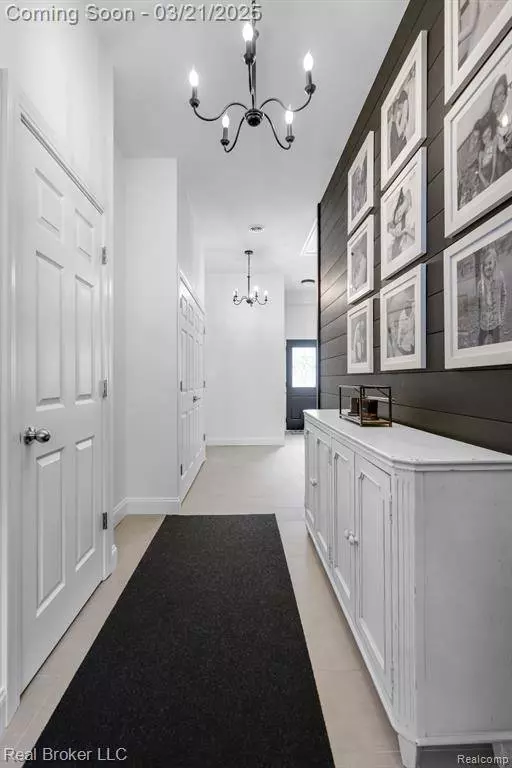 9027 N ELMS Road, Montrose Twp, MI 48420