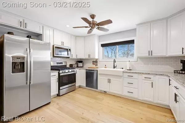 9027 N ELMS Road, Montrose Twp, MI 48420