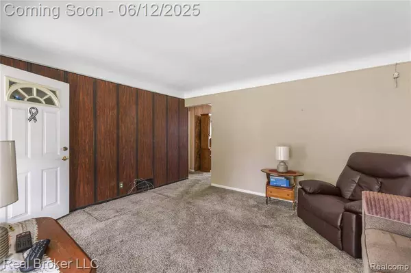 3809 Whittier Avenue, Flint, MI 48506