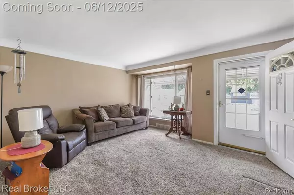 3809 Whittier Avenue, Flint, MI 48506