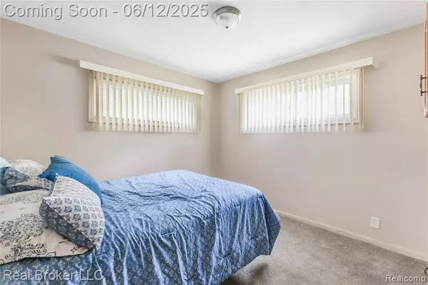 3809 Whittier Avenue, Flint, MI 48506