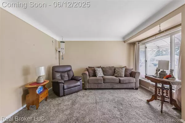 3809 Whittier Avenue, Flint, MI 48506