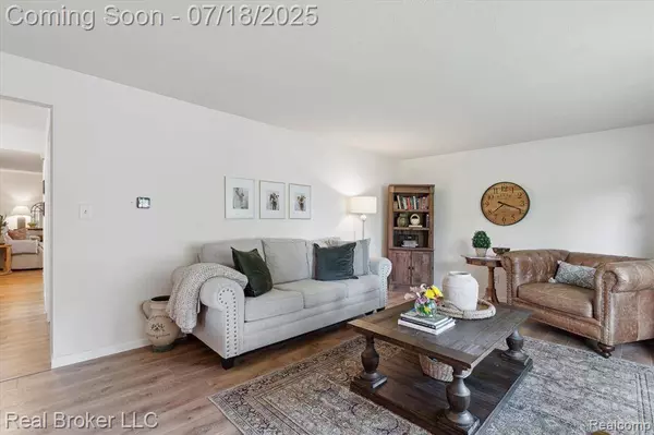 1416 Woodnoll Drive, Flint, MI 48507