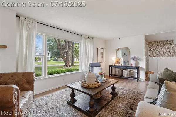 1416 Woodnoll Drive, Flint, MI 48507