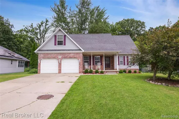 4413 Spring Meadows Court, Burton, MI 48519