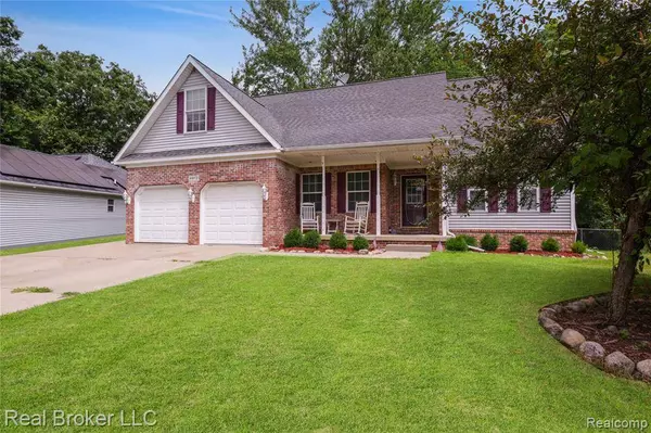 4413 Spring Meadows Court, Burton, MI 48519