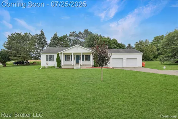 1975 W Hibbard Road, Owosso, MI 48867