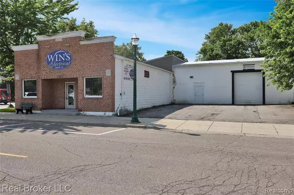 141 W Main Street, Otisville Vlg, MI 48463