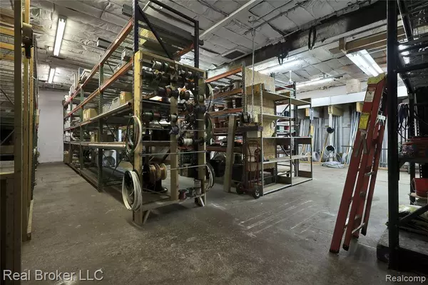 141 W Main Street, Otisville Vlg, MI 48463