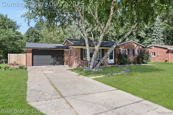 2128 Kingswood Drive, Flint, MI 48507
