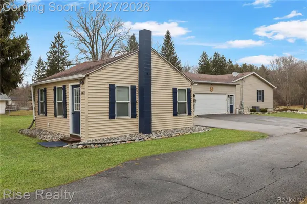 6473 Sheridan RD, Saginaw, MI 48601