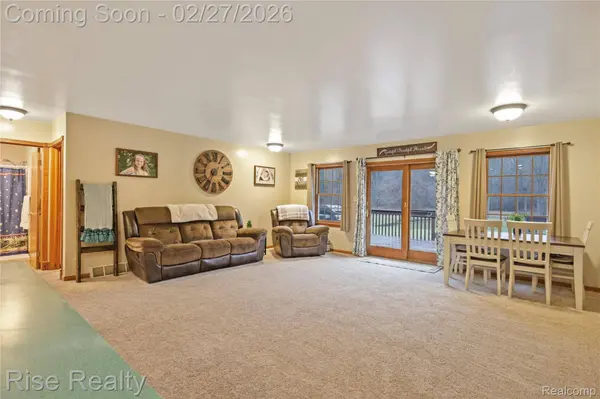 6473 Sheridan RD, Saginaw, MI 48601