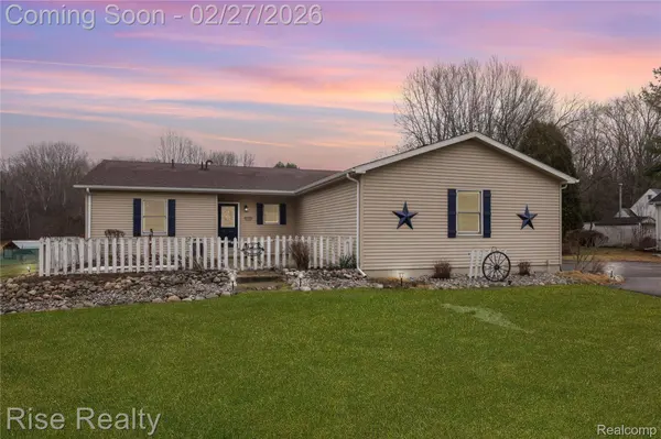 6473 Sheridan RD, Saginaw, MI 48601