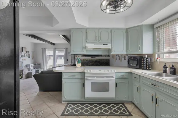 5407 Fairview DR, Grand Blanc Charter Township, MI 48439