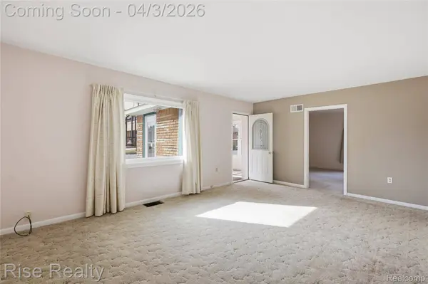 117 Perry ST, Montrose, MI 48457