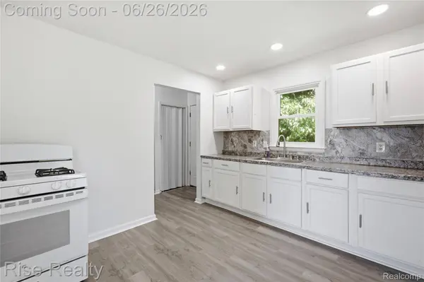3472 W Gracelawn AVE, Mt. Morris Township, MI 48504