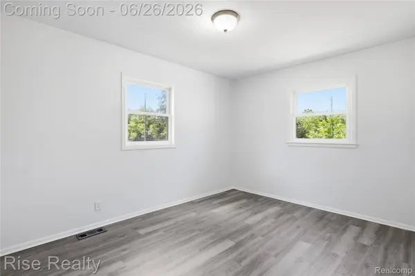 3472 W Gracelawn AVE, Mt. Morris Township, MI 48504