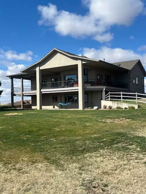 37343 County Road Z, Wray, CO 80758