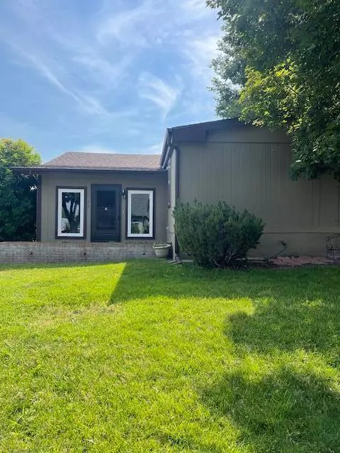 924 Grant Street, Wray, CO 80758