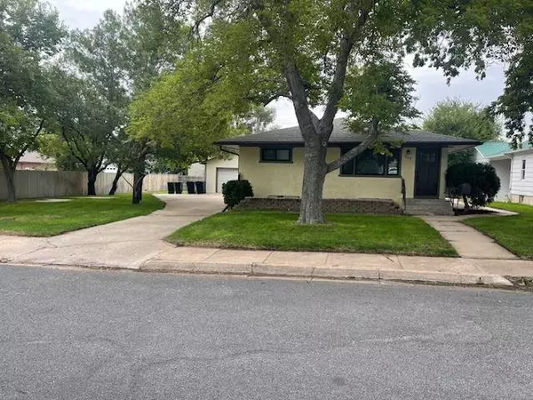 410 Clay Street #9, Wray, CO 80758