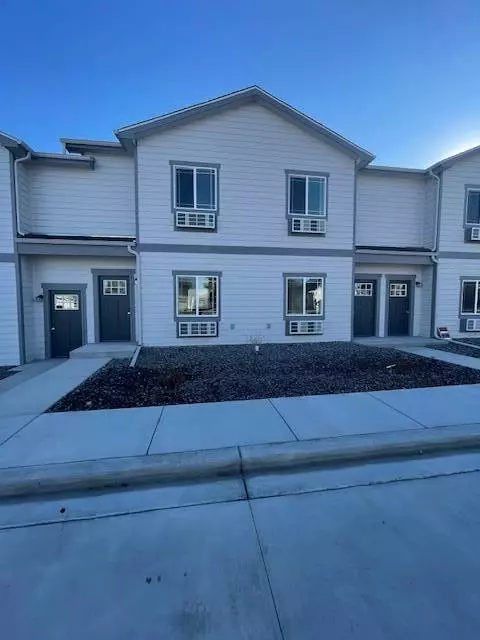 820 Grant Street #H, Wray, CO 80758