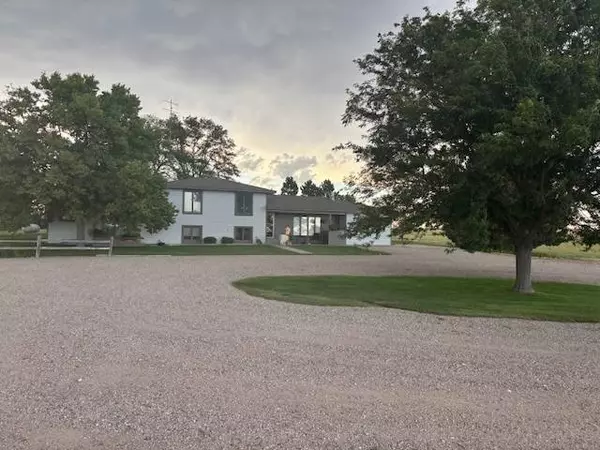 9214 County Road NN, Idalia, CO 80735