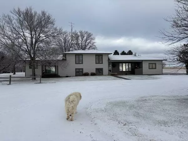 9214 County Road NN, Idalia, CO 80735