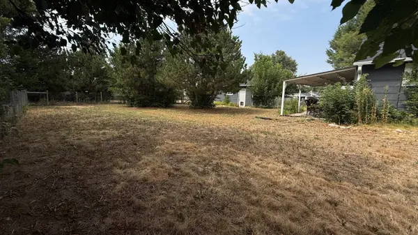 801 King St, Wray, CO 80758