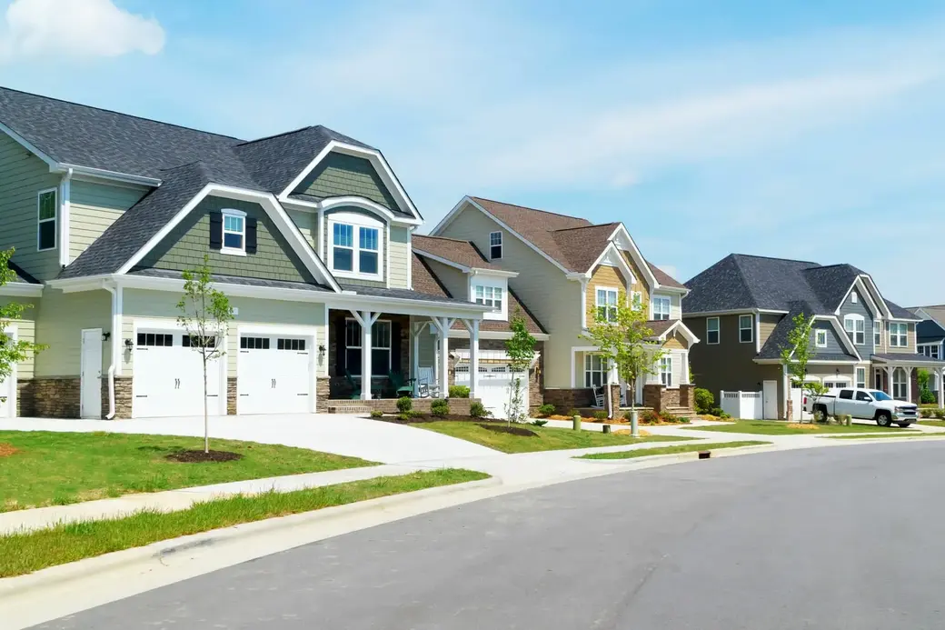 What Should First-Time Homebuyers Look for During a Home Tour?