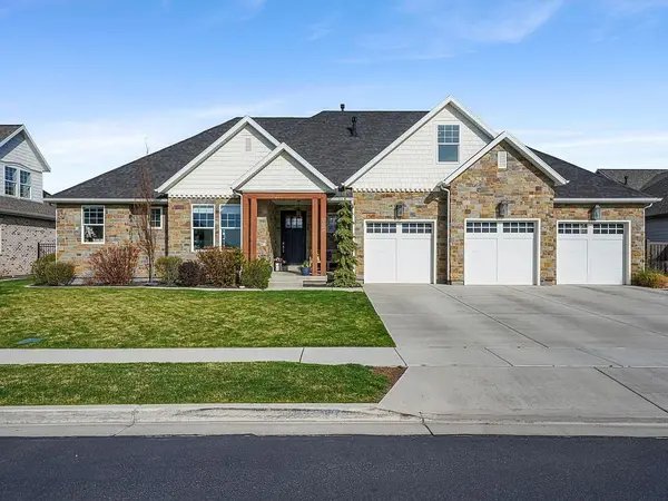 Renting vs Buying After Moving to Utah: What Should You Do First?