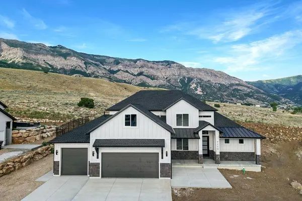 Debo Esperar a Resolver Mi Estatus Migratorio Antes de Comprar Casa en Utah