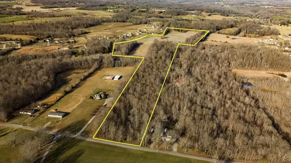 366 Parker Rd, Portland, TN 37148