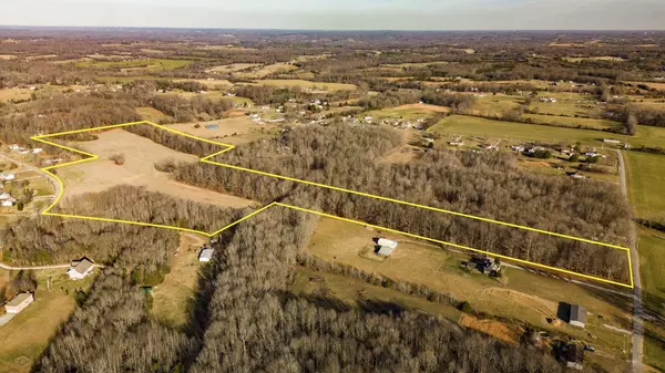 366 Parker Rd, Portland, TN 37148