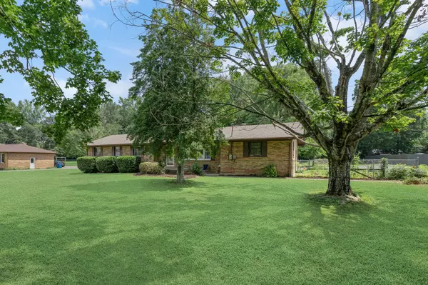 75 Belmar Rd, Manchester, TN 37355