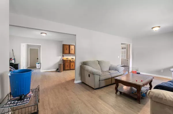 75 Belmar Rd, Manchester, TN 37355